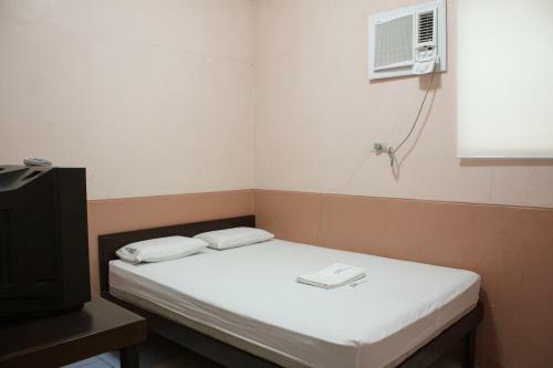Gv Hotel - Sogod