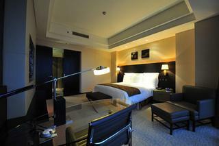 Renaissance Guiyang Hotel