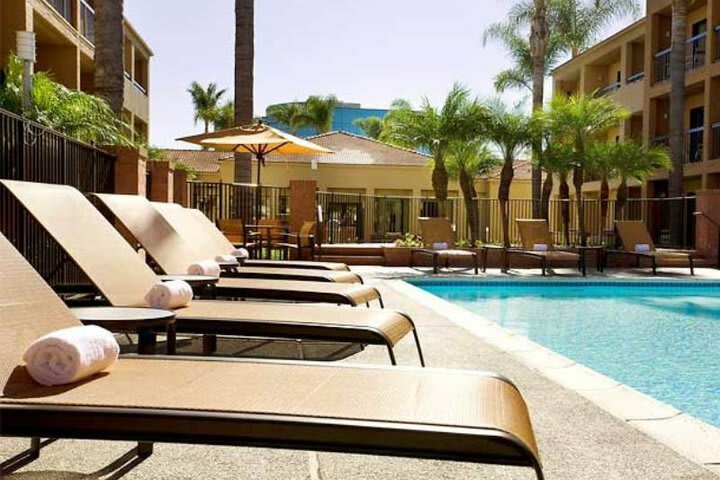 Hotel Courtyard By Marriott San Diego Sorrento Mesa