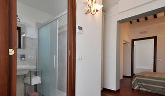 Hostal Residenza Scorcio Sul Mare