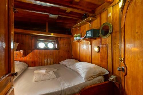 Venezia Boat & Breakfast Caicco Freedom