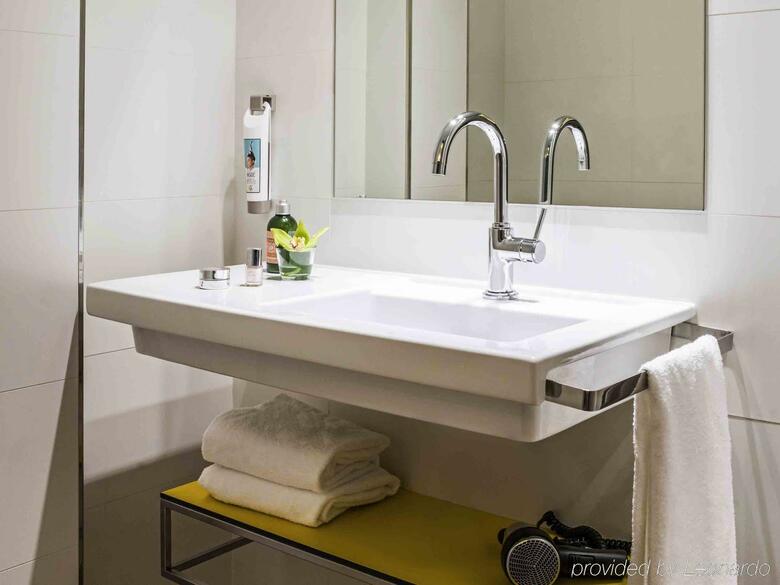 Hotel Ibis Barcelona Centro (sagrada Familia)