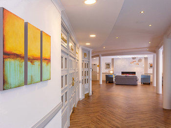 Hotel South Court