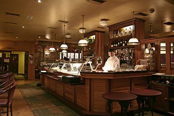 Hotel Dooleys