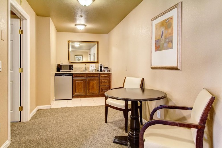 Hotel Blair House Suites