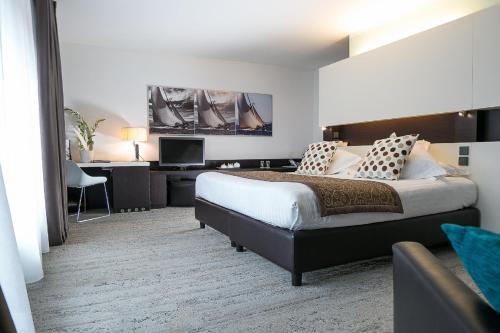 Royal Antibes - Luxury Hotel, Residence, Beach & Spa