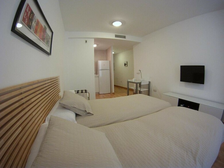 Apartamentos Debambu