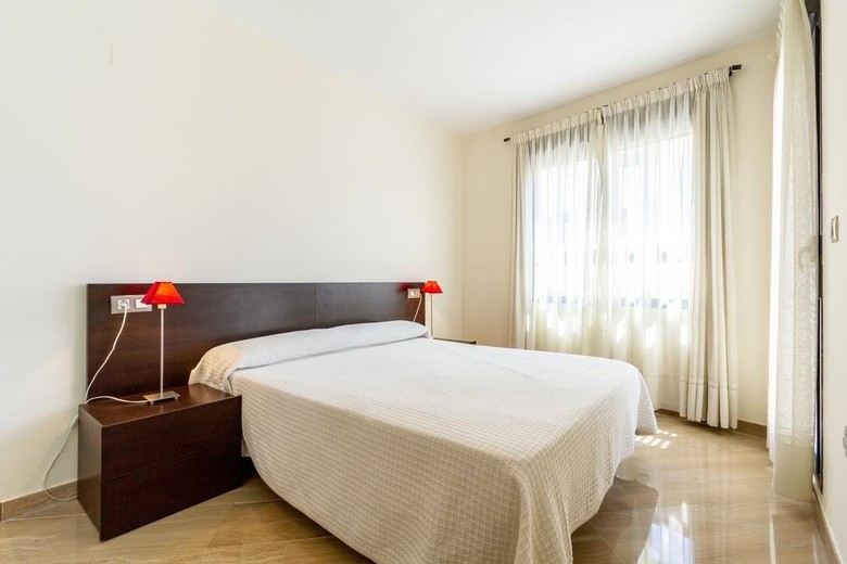 Hotel Realrent Calamora