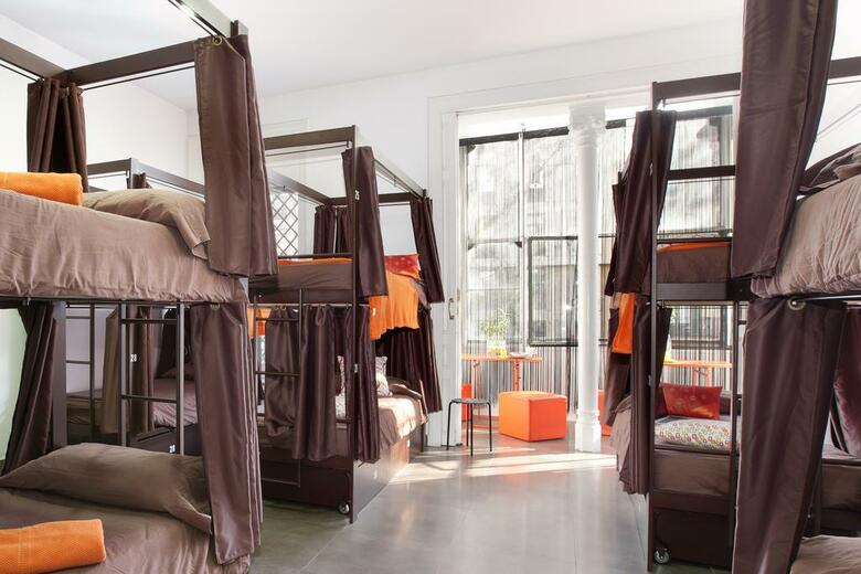 Hostal Hip Karma Hostel   Shared Rooms