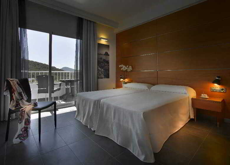 Palladium Hotel Cala Llonga