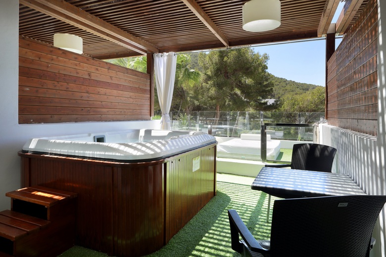 Palladium Hotel Cala Llonga