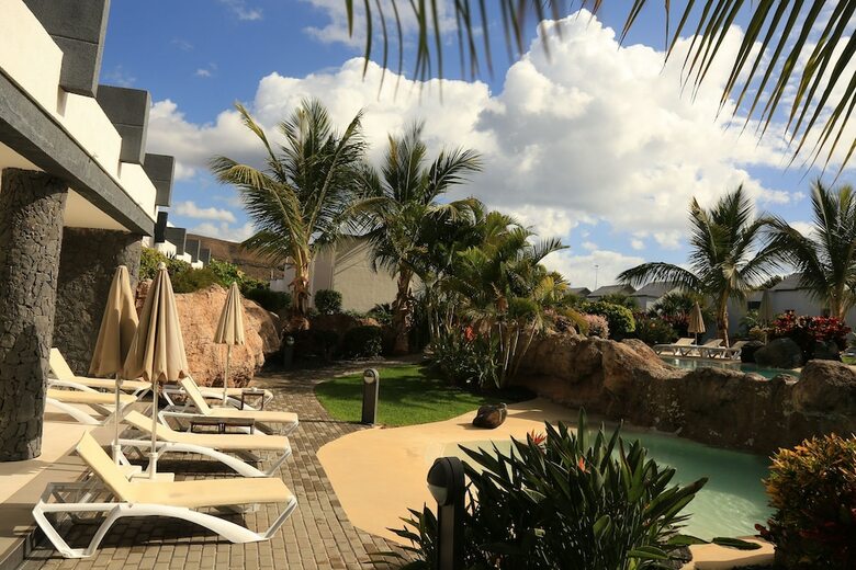 Hotel Romantic Fantasia Dreams