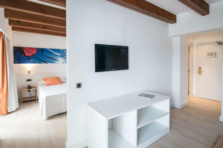 Hotel THB Ocean Beach