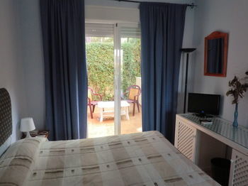 Hostal Alhaja Playa