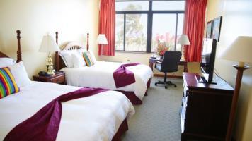 Radisson Fort George Hotel And Marina