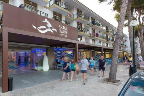 Hotel Guya Wave