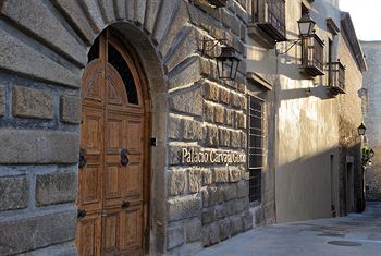 Hotel Palacio Carvajal Giron