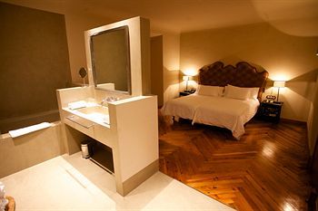 Hotel Palacio Carvajal Giron
