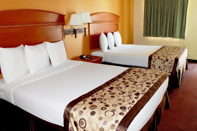 Hotel Americas Best Value Inn - At&t Center