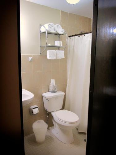 S.j. Suites Hotel