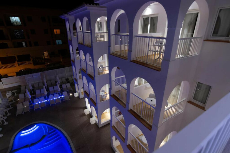 Hotel R2 Bahia Cala Ratjada - Adults Only
