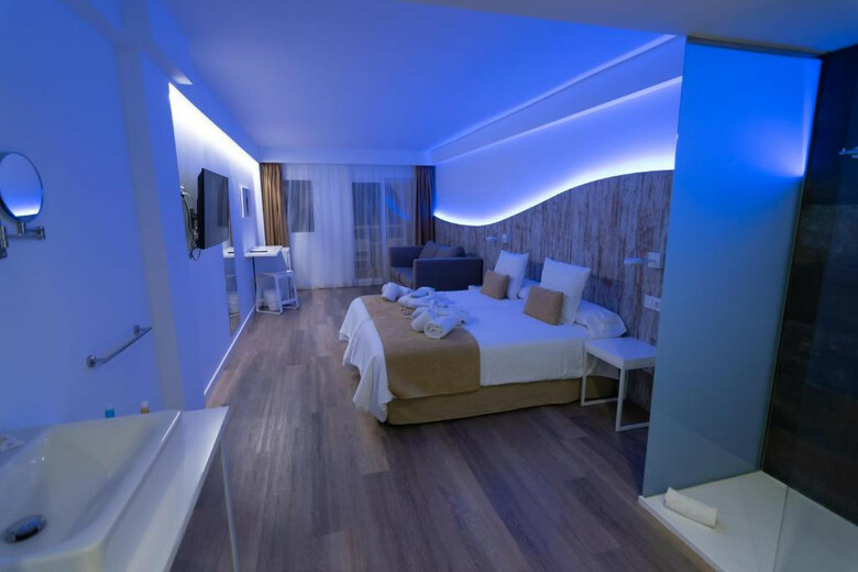 Hotel R2 Bahia Cala Ratjada - Adults Only
