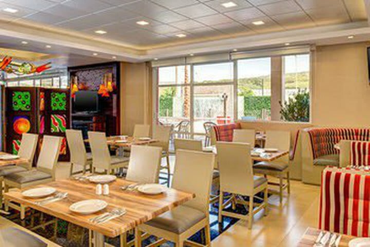 Hotel Four Points By Sheraton Queretaro Norte