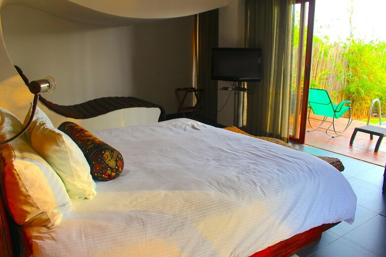 Hotel Isla Tajin Beach And River Resort