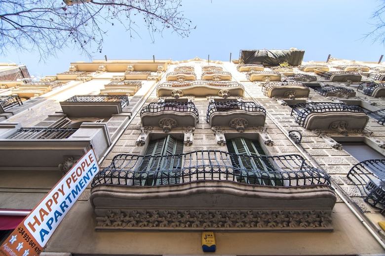 Apartamento Happy People Sagrada Familia Gaud�