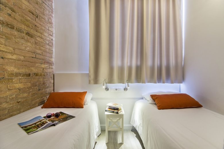 Apartamento Happy People Sagrada Familia Gaud�
