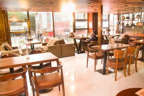 James Joyce Coffetel Hotel - Tian He North