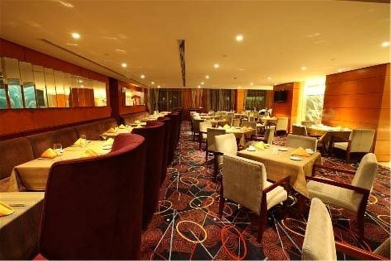 Hotel Howard Johnson Plaza Lingang Shanghai