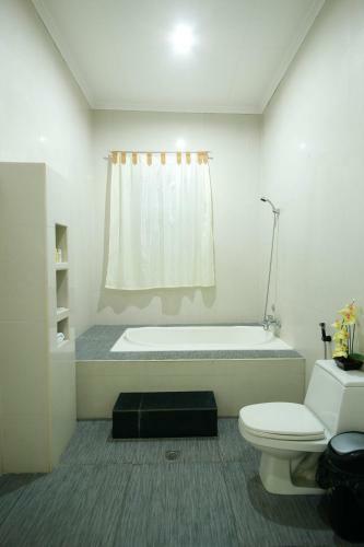 Hotel Villa Jhoana Resort