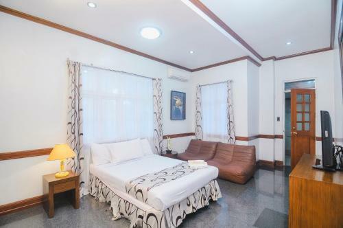 Hotel Villa Jhoana Resort