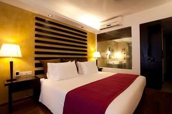 Hotel Avani Bentota Resort & Spa