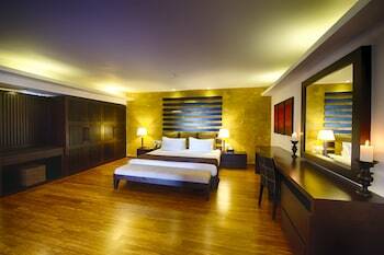 Hotel Avani Bentota Resort & Spa