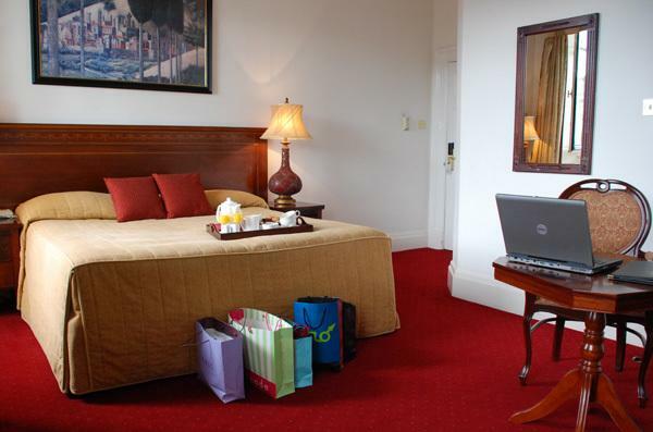Kilkenny Hibernian Hotel