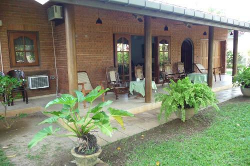 Hostal Cinnamon Guesthouse