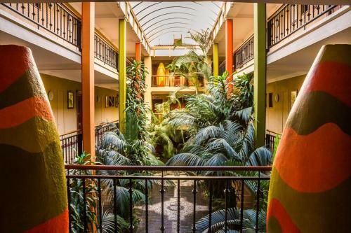 Peermont Mondior Hotel
