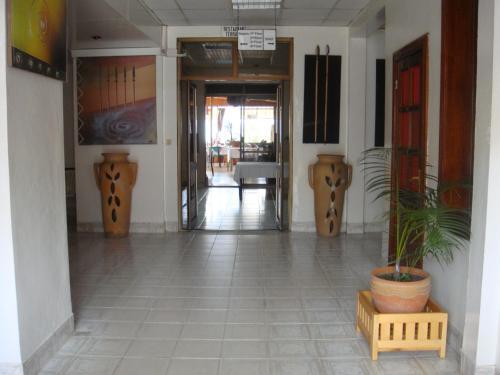 Okapi Hotel