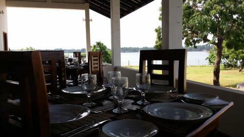 Hotel Naaval