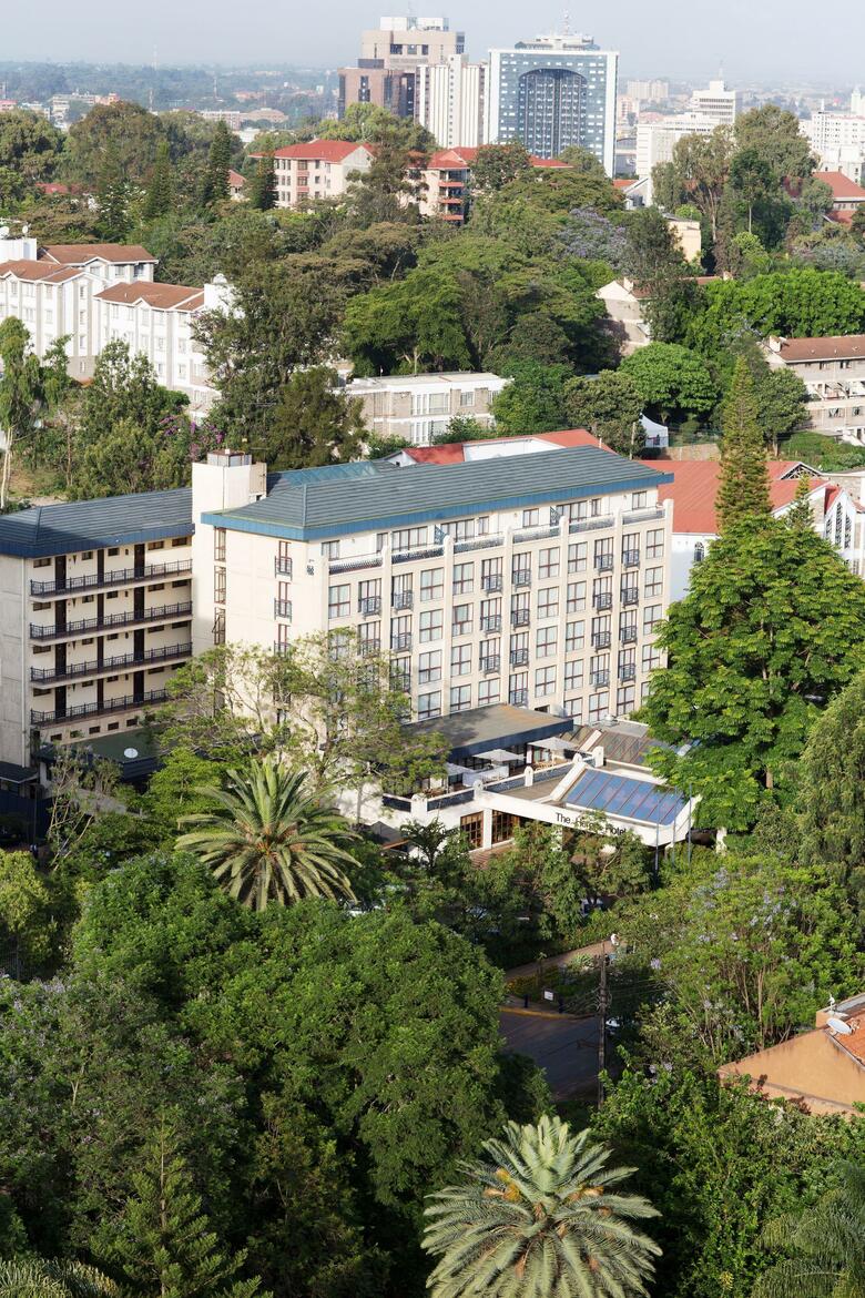 Hotel The Heron Portico
