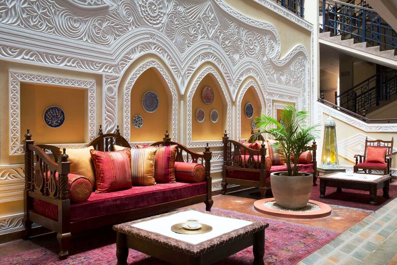 Hotel The Heron Portico