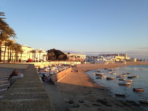 Hostal Dormir En C�diz