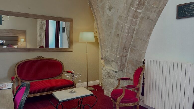 Hotel L'hostellerie Du Ch�teau