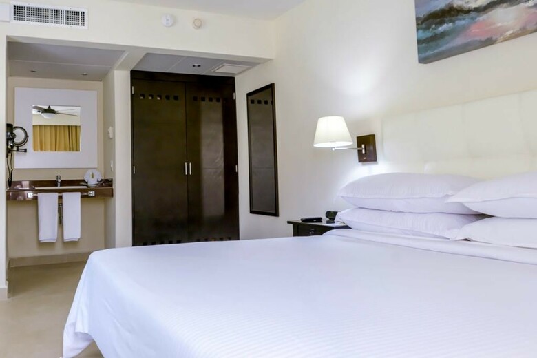 Hotel Allegro Playacar Resort
