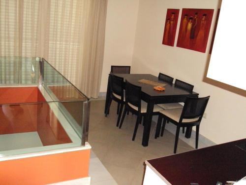 Apartamentos La Buganvilla