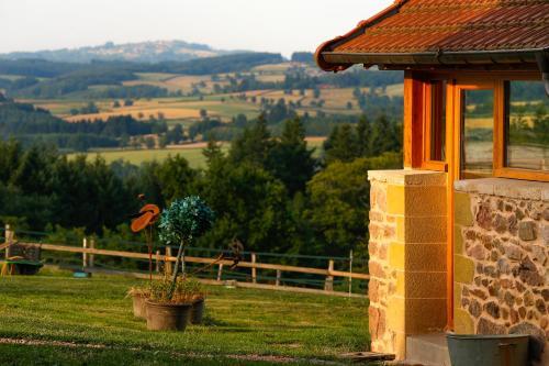Les Perruchons Ancienne Grange R�nov�e Avec Soin