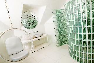 Hotel Et Spa Le Lion D'or