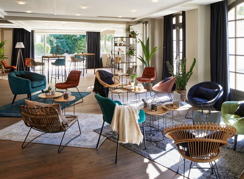 Hotel Ch�teau De Montvillargenne